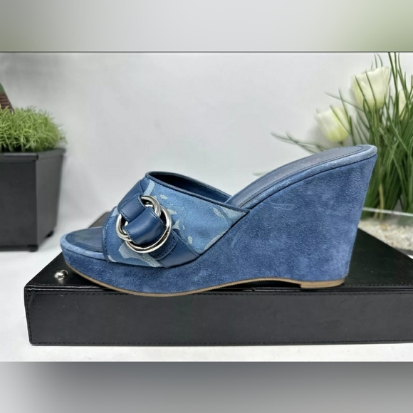 Coach Denim Designer Blue Wedge Sandals Women’s US Size 9M (0619109) - Picture 1 of 9